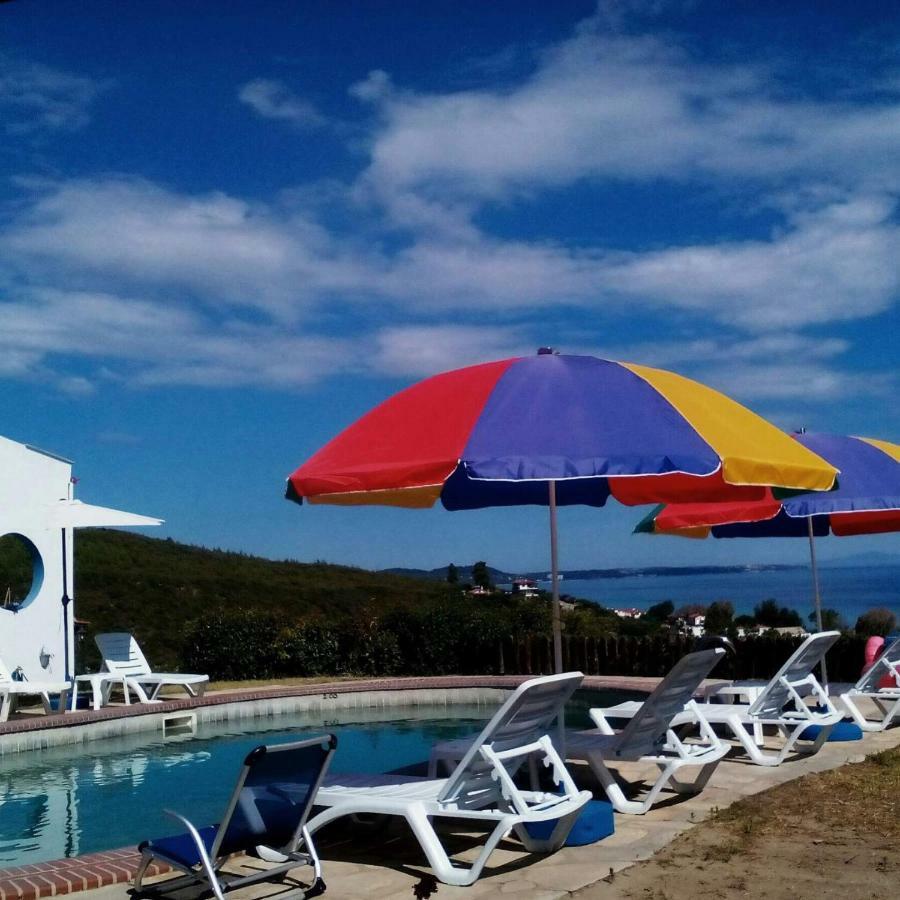 Zephyros Aparthotel Polychrono Exterior photo